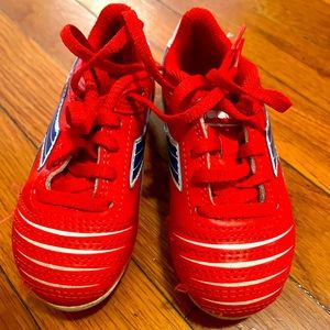 Diadora soccer cleats